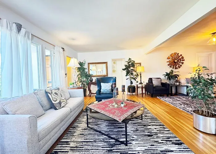 Charming 3Br House - Hal-Uc