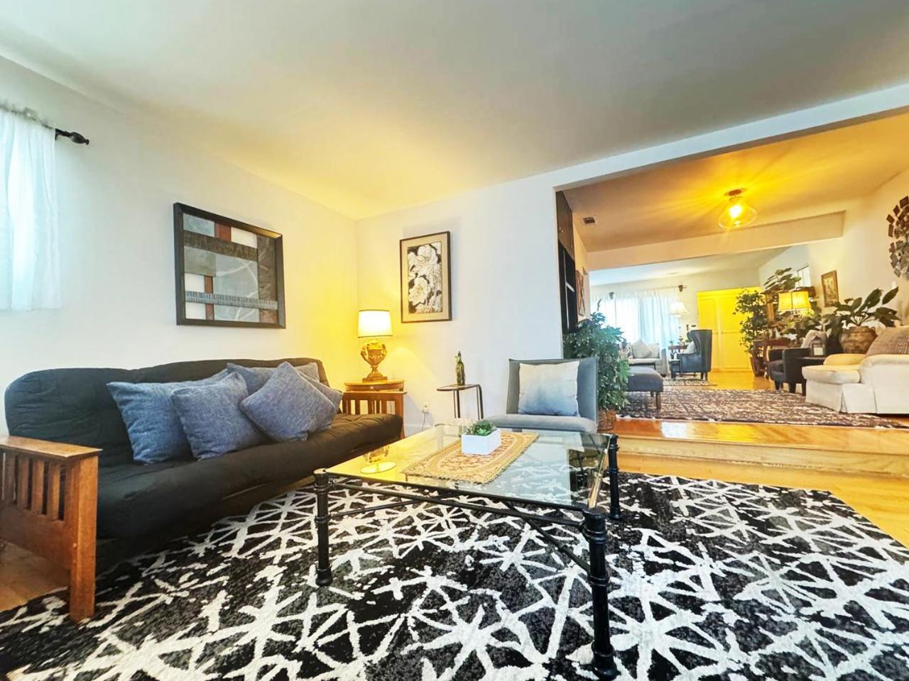 Charming 3br House - Hal-uc Holiday home